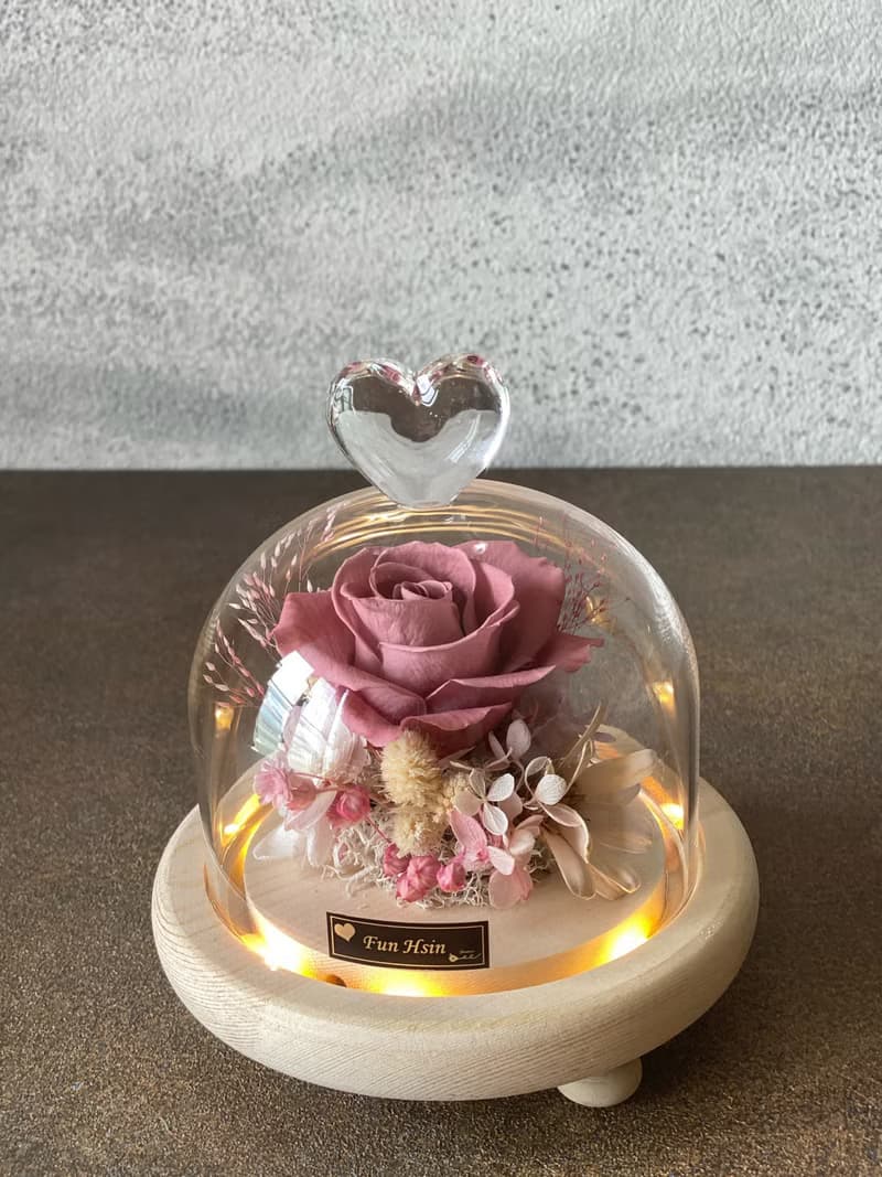 心型玻璃盅 夜燈 桌花 情人禮物 生日禮物 永生花 乾燥花 不凋花