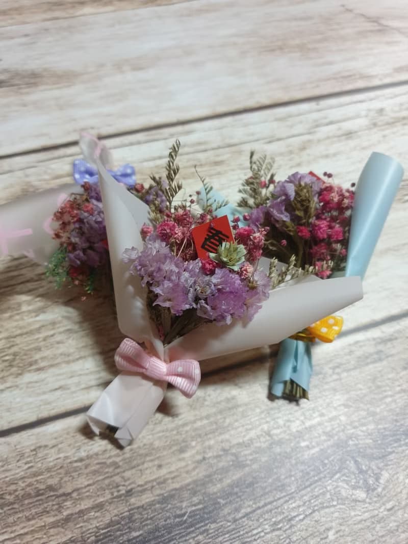 新年迷你花束 畢業 婚禮小物 活動 工商 乾燥花永生花