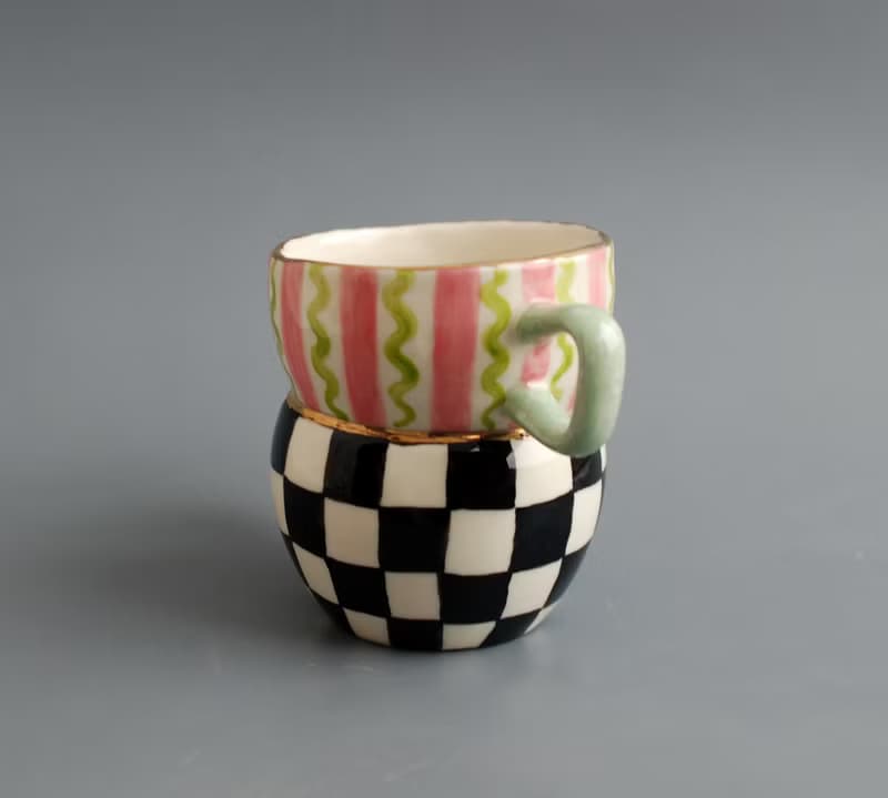 Porcelain mug Painted black and white check Dancing mug Wonderland