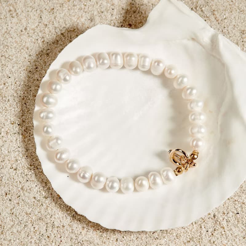 天然白色淡水珍珠手鏈 7–8mm 金色OT扣 經典優雅 生日禮物