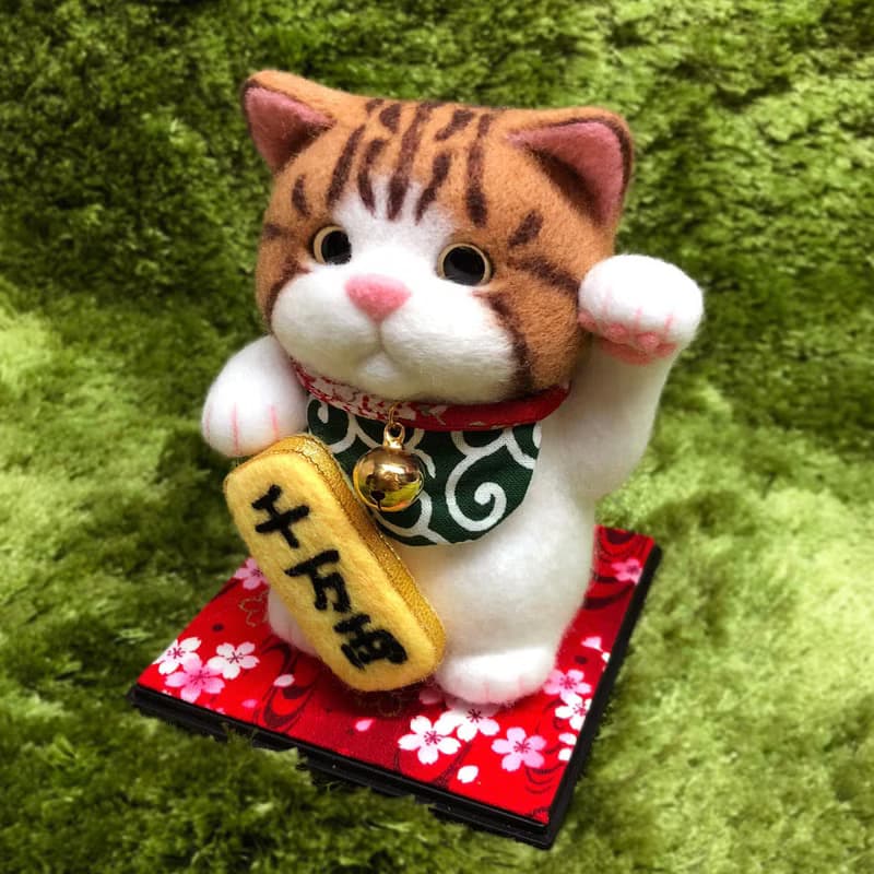 圓潤招財貓 /啡虎紋貓