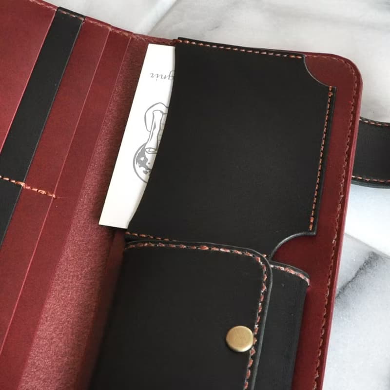 カード収納重視の長財布　No.2　ブッテーロ