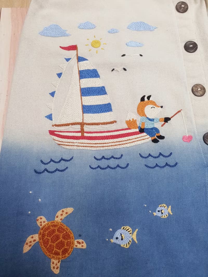 手工刺繡裙子、棉織物、帆船、狐狸、兔子、海