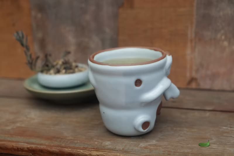 佛系禮物 四不猴陶杯 茶杯 咖啡杯 青瓷汝窯潤白釉色