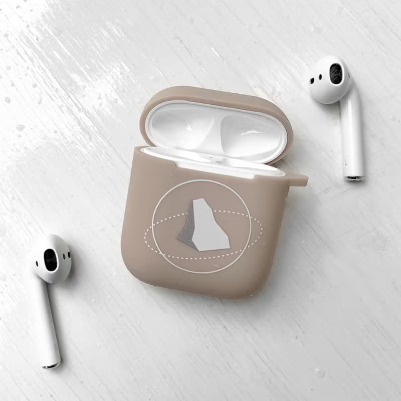 孤獨冰山 奶茶色磨砂軟殼 AirPods 耳機保護套 耳機殼