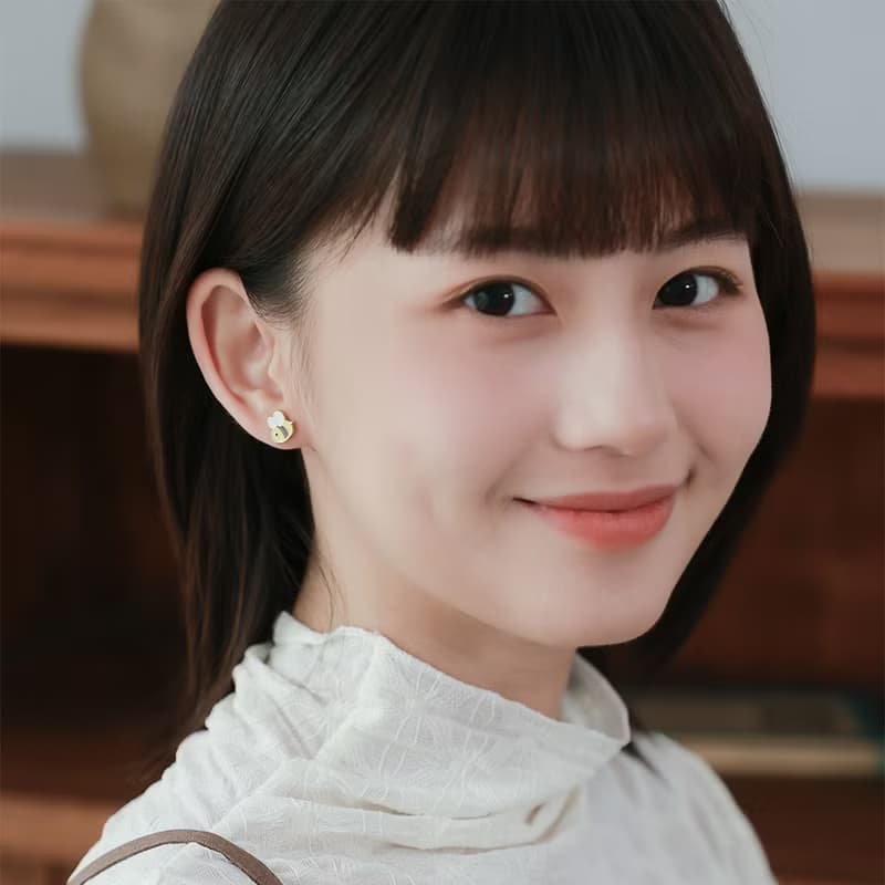 小蜜蜂 Bee 小花 夾式耳環 低敏鋼針 生日禮物 紙盒包裝