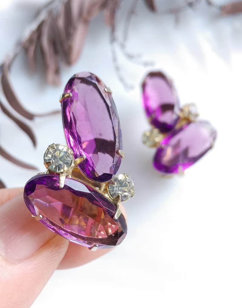 Vintage Jewelry 西洋古董飾品 紫色調 優美萊茵 對稱 夾式耳環