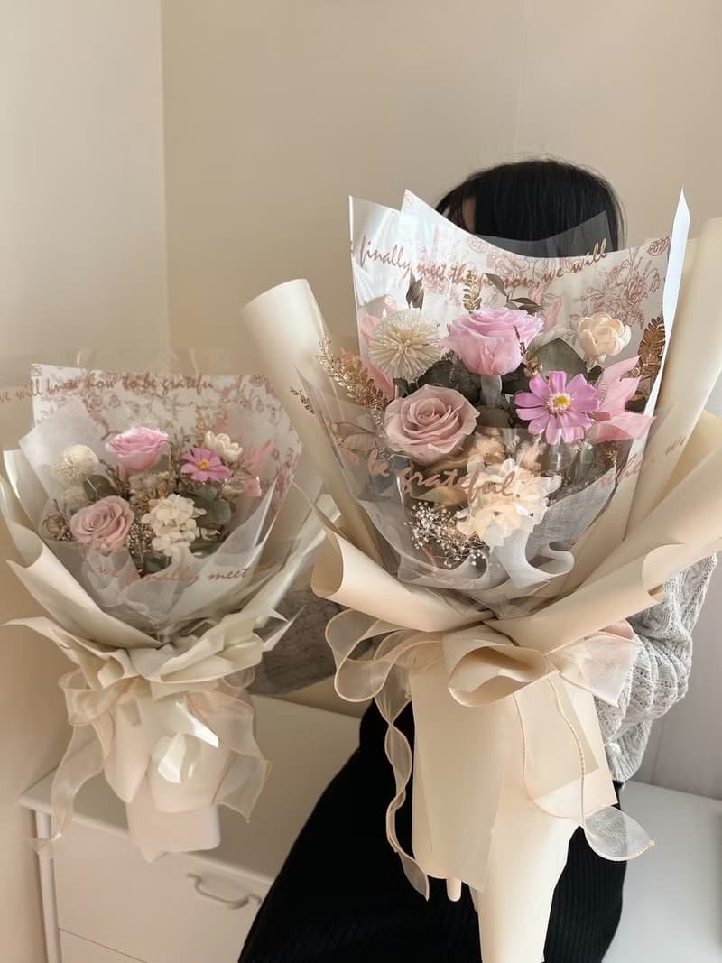 Flora Flower 乾燥永生花束—奶杏粉
