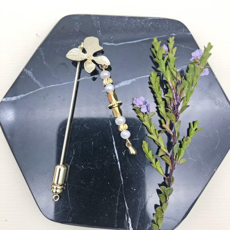四葉草首飾套裝 珍珠耳環 珍珠胸針 珍珠首飾套裝 珍珠 耳夾耳環