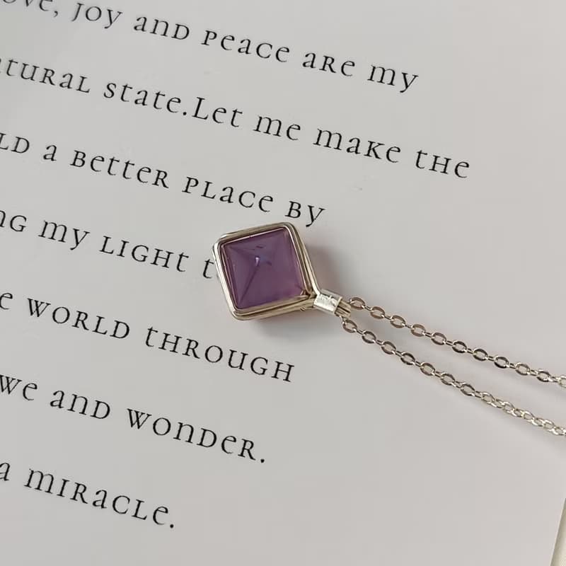 紫玉髓糖塔吊墜 天然巴西糖包山紫色玉髓項鍊 純銀玉髓菱形吊墜