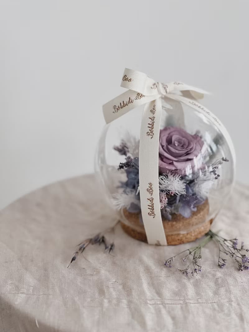 【永生玫瑰花玻璃球】• 情人節禮物/生日禮物/永生花/永生玫瑰花
