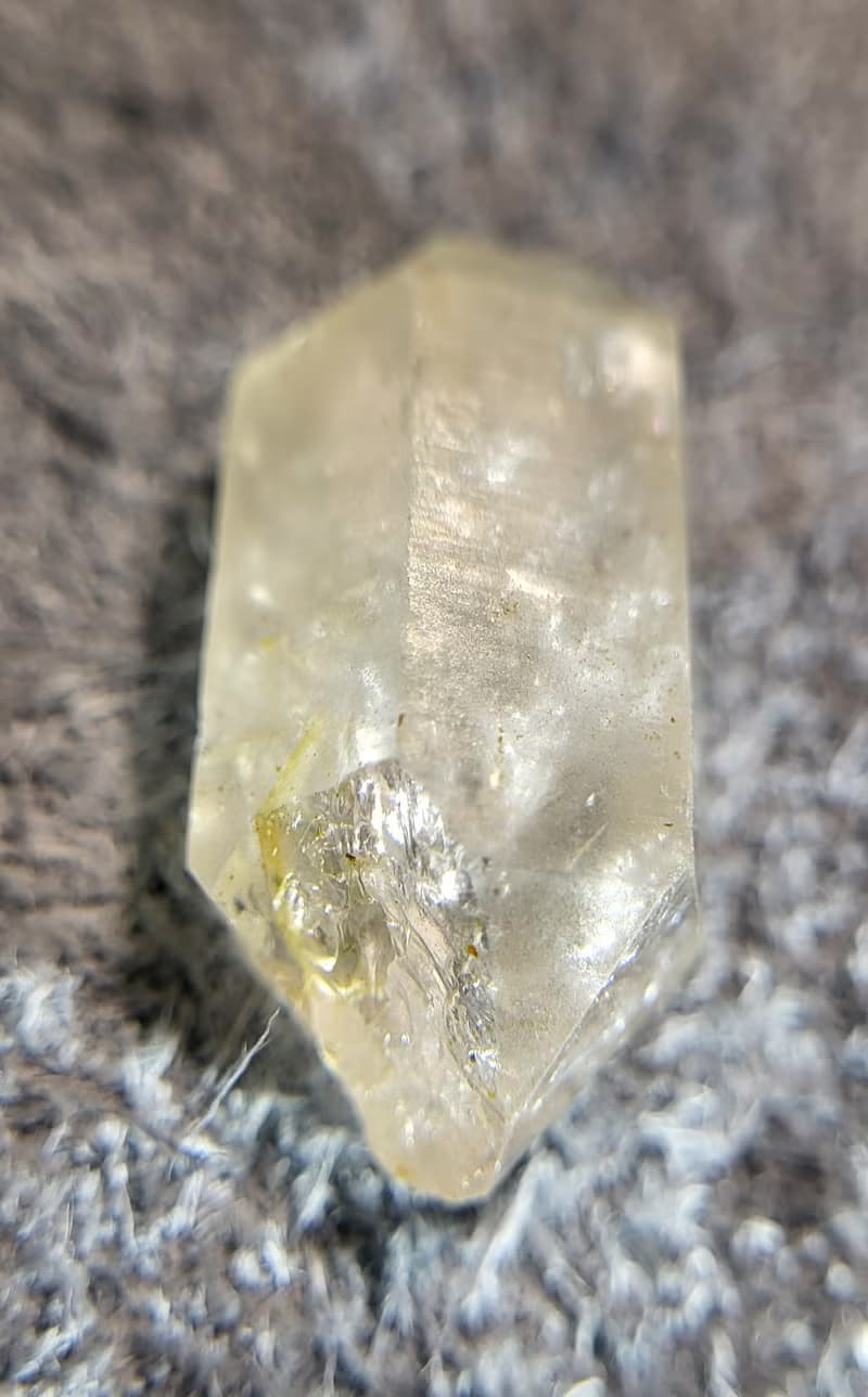 •就是V形碎冰冰• 雙尖涅槃骸骨閃靈水晶原礦