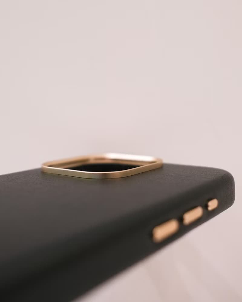iPhone 純素皮革手機殼 黑色