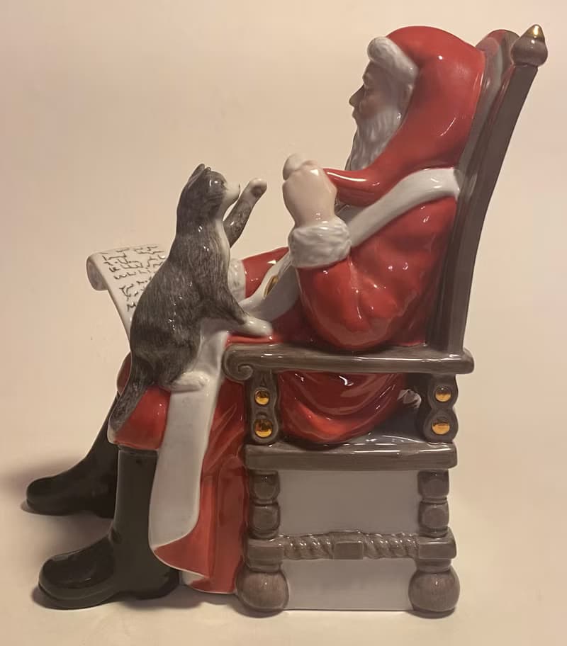 Santa Claus with a Cat by Royal Copenhagen (Denmark)