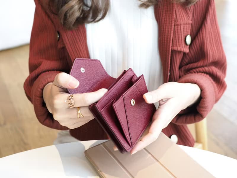 Daily (Burgundy) : Mini wallet, short wallet, cow leather, Dark red