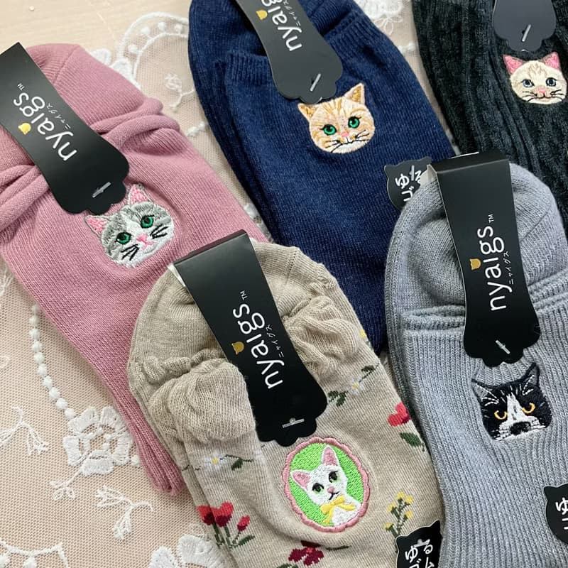 母の日にも_nyaigs猫刺繍ナチュラルカラー靴下7足セット