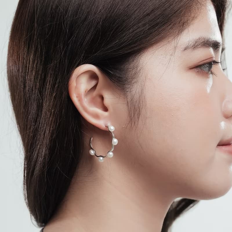 俏麗花邊珍珠耳環 (共兩色)