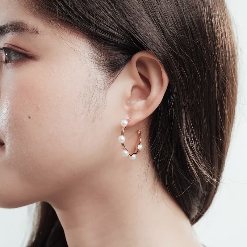 俏麗花邊珍珠耳環 (共兩色)