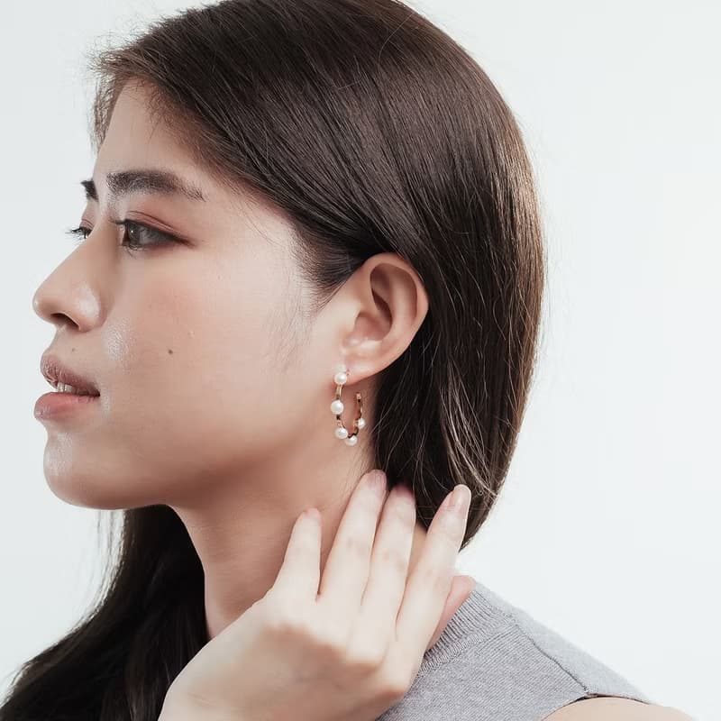 俏麗花邊珍珠耳環 (共兩色)