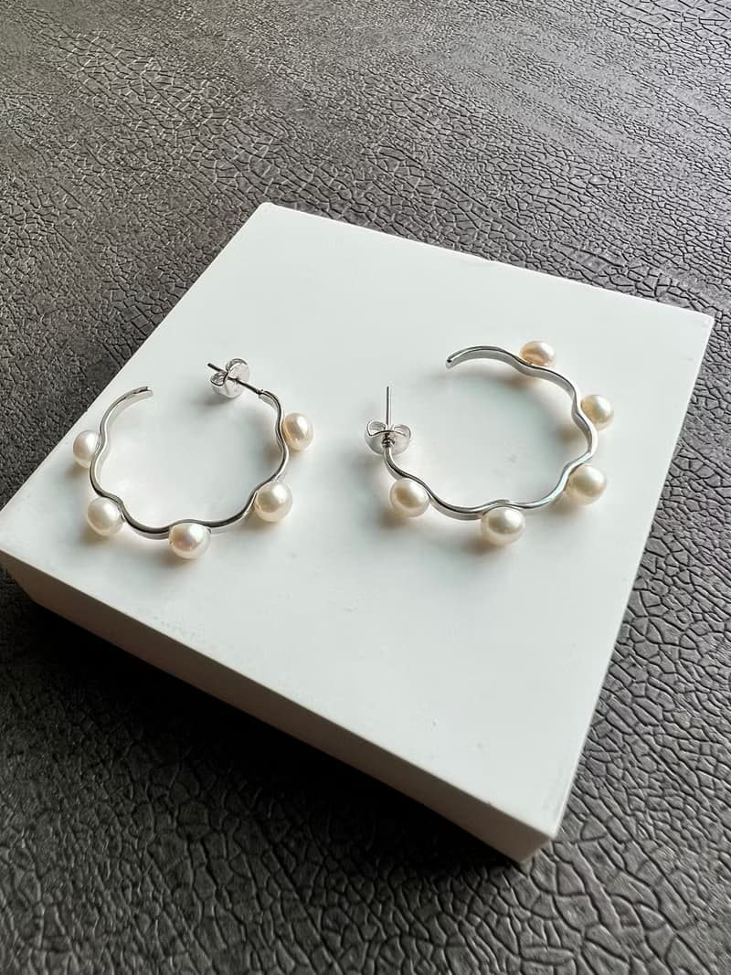 俏麗花邊珍珠耳環 (共兩色)