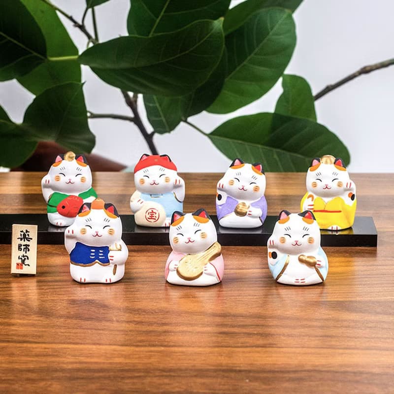 日本藥師窯七福神招財貓擺件生日開業喬遷禮物車載桌面裝飾擺件