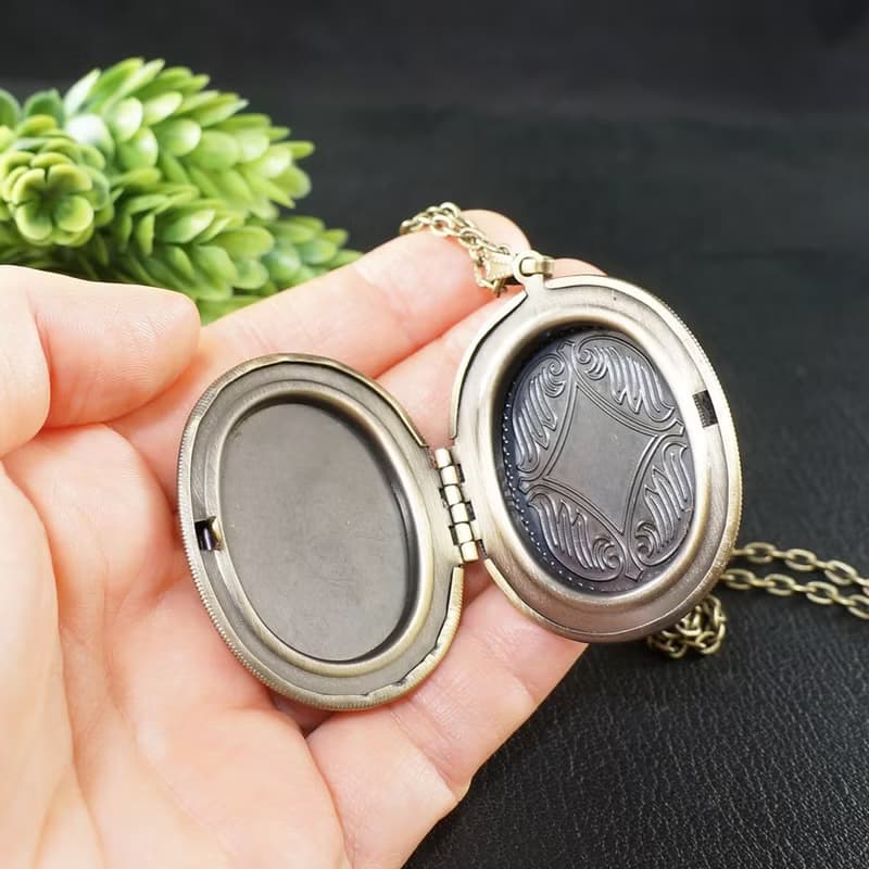 Rose Quartz Oval Photo Locket Powder Pink Keepsake Pendant Necklace Jewelry Gift