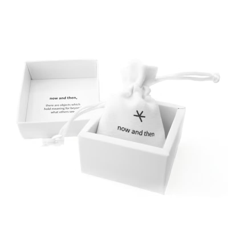【換季特賣】Dual set: a pair of mini jingle shell and a pair of crab claw earrings