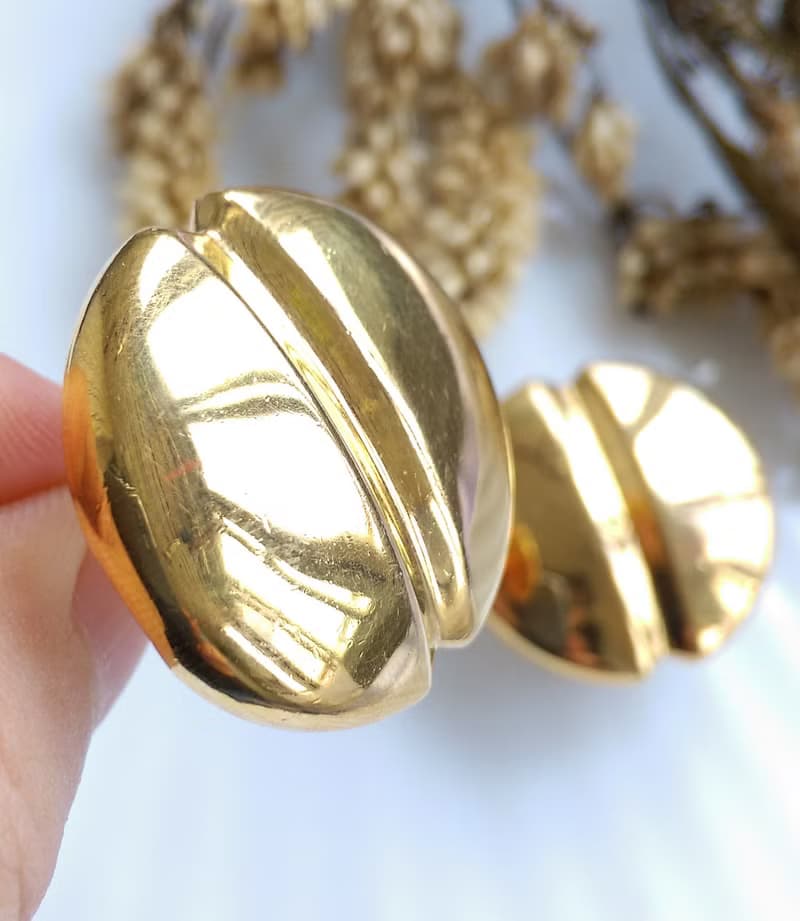 Vintage Jewelry 西洋古董飾品 MONET 金色調 簡約 夾式耳環