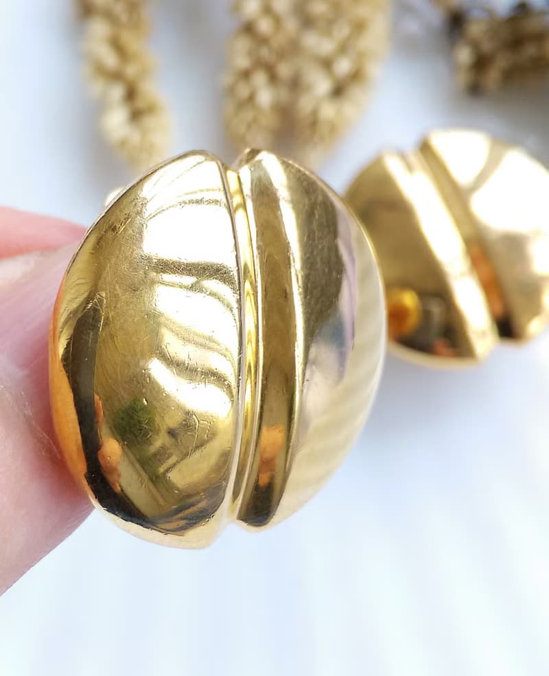 Vintage Jewelry 西洋古董飾品 MONET 金色調 簡約 夾式耳環