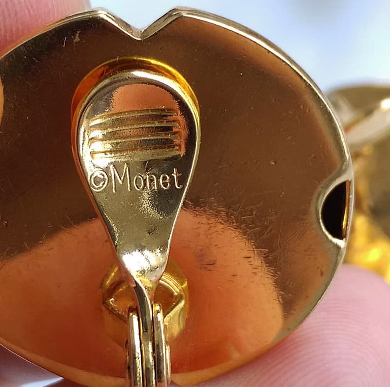 Vintage Jewelry 西洋古董飾品 MONET 金色調 簡約 夾式耳環