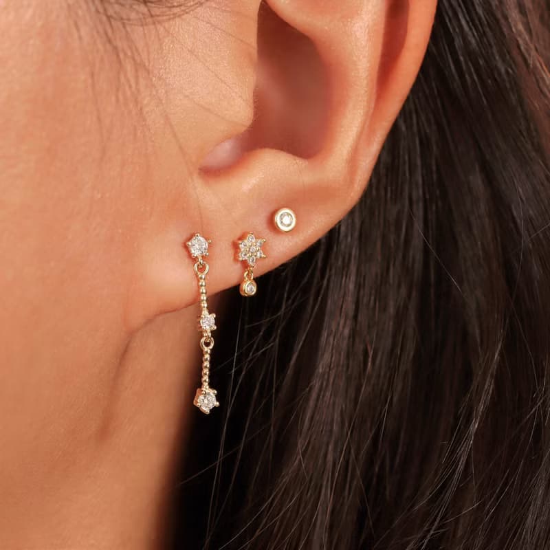 通勤 s925銀閃亮鋯石小眾氛圍感單品 弧度設計感耳釘 女友禮物