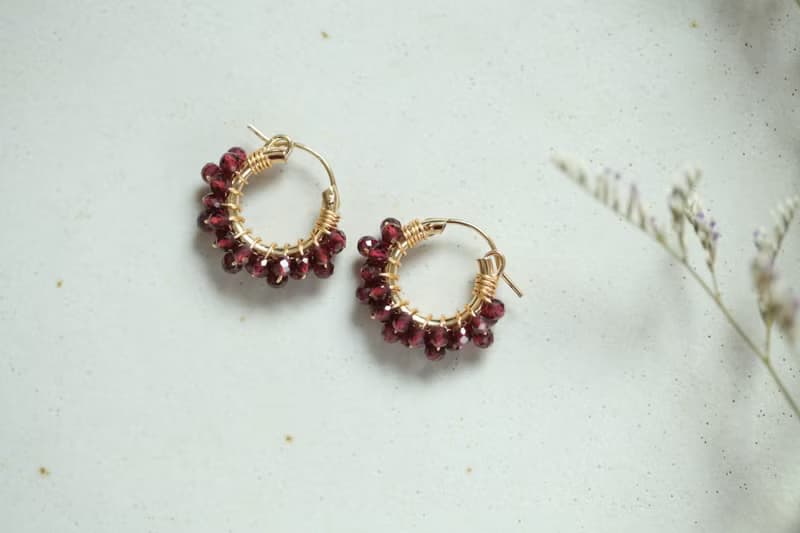 HappyCircle1.5cm│石榴石裙擺款 天然石 耳夾 禮物 14KGF  紅色
