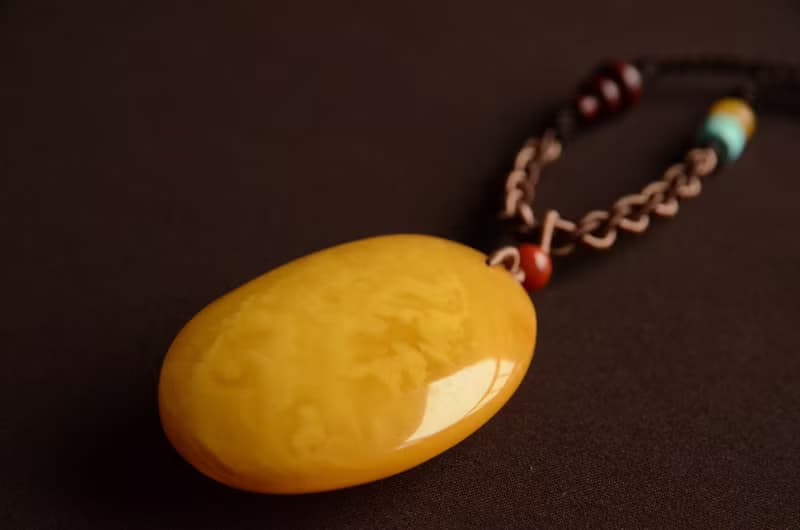 【滄海】天然珍品琥珀蜜蠟雞油黃妖花紋意境吊墜項鏈