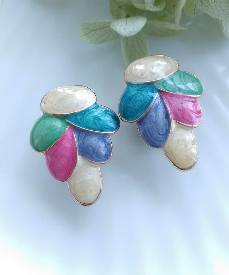 Vintage Jewelry 西洋古董飾品  粉嫩花瓣葉 摩登 針式耳環
