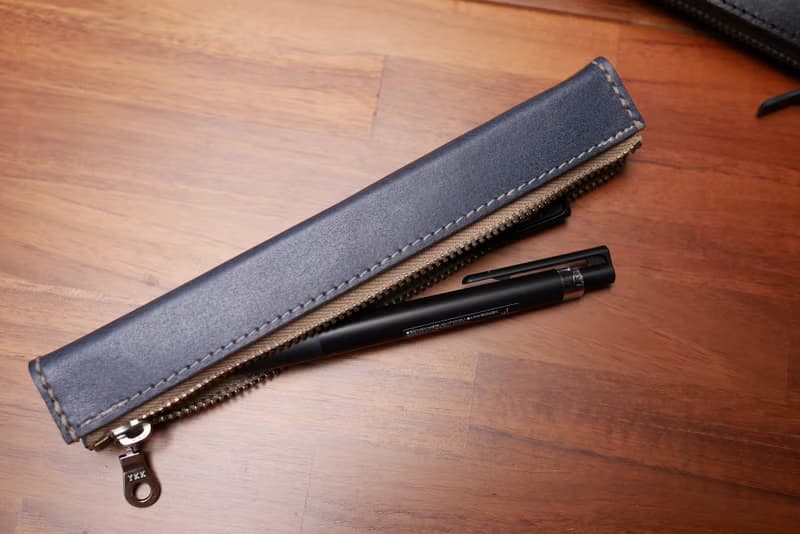 三角巧克力筆袋