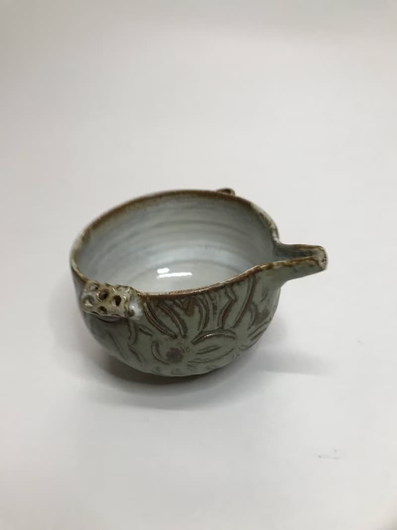 曾永鴻  灰釉刻花茶海