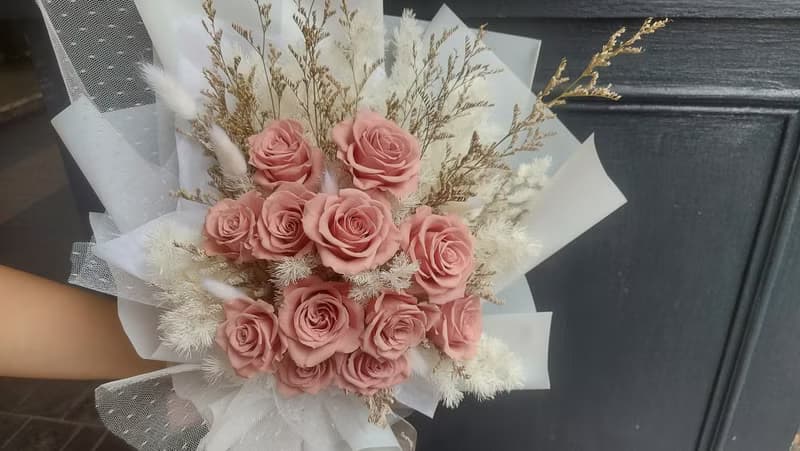 韓式簡約求婚花束永生玫瑰 聖誕節禮物 聖誕節花束 交換禮物
