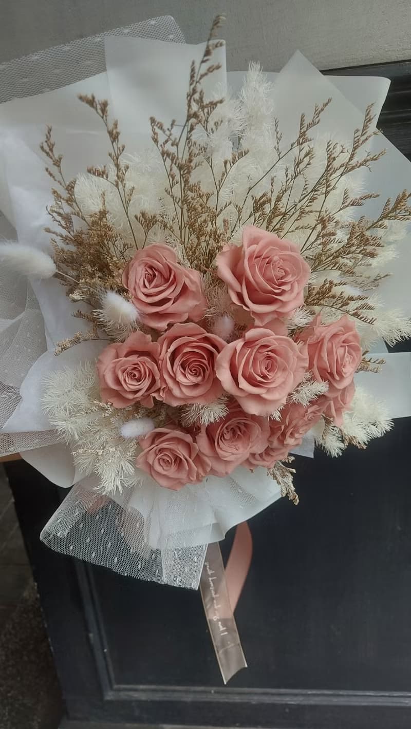 韓式簡約求婚花束永生玫瑰 聖誕節禮物 聖誕節花束 交換禮物