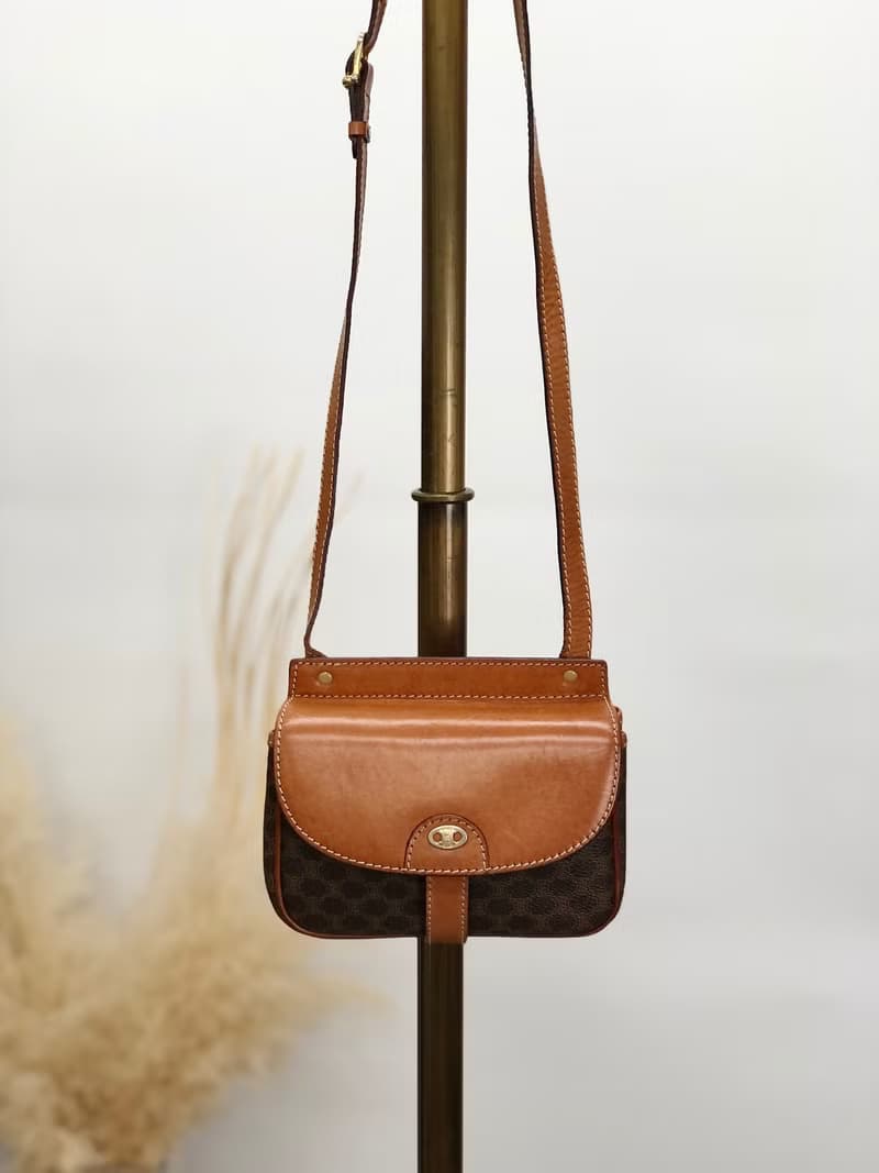 【 日本直送　名牌中古包 】CELINE セリーヌ マカダム ショルダーバッグ ブラウン ブラゾン PVCレザー ミニバッグ vintage nwujcb