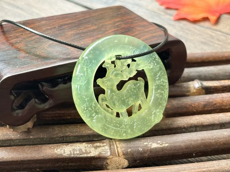 【一物一圖】天然岫玉雕刻鹿牌吊墜項鍊連皮繩
