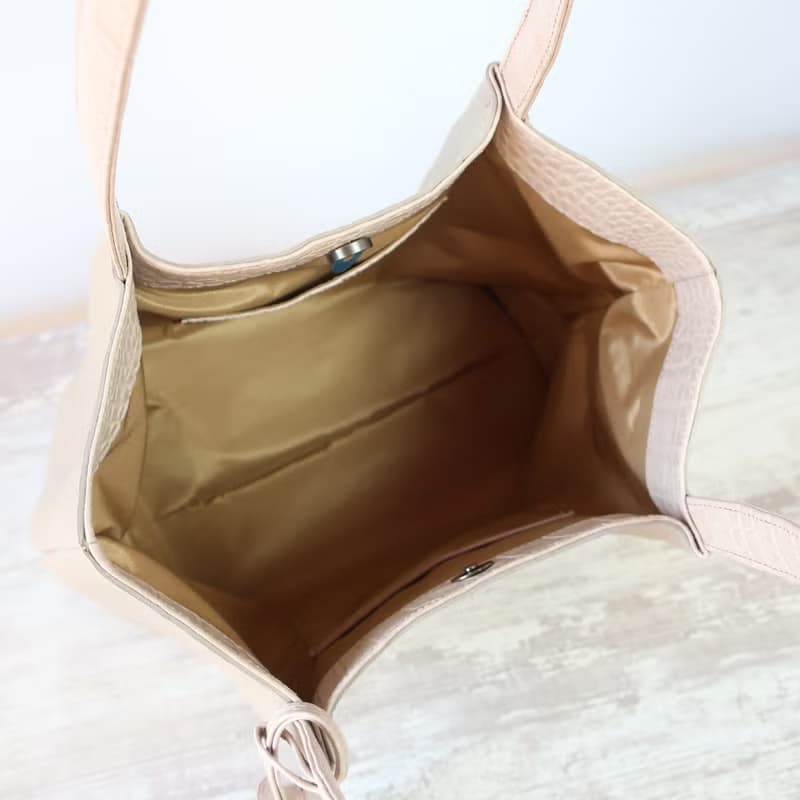 ふんわりタックトート・Mサイズ・サンドベージュ×ピンクベージュ/受注製作