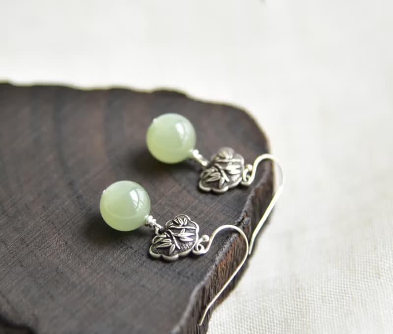 【竹韻】天然和田玉青海料冰晴圓珠925純銀短款耳墜