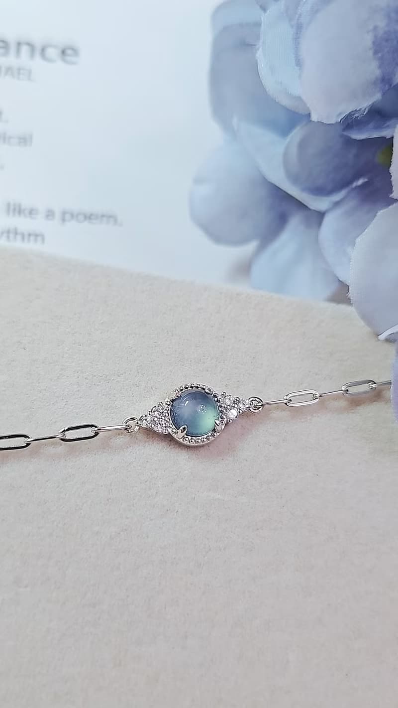 |星空藍剛甜心|A貨翡翠冰玻藍剛蛋面6.5mm純銀鍍18k簡約單顆手鏈