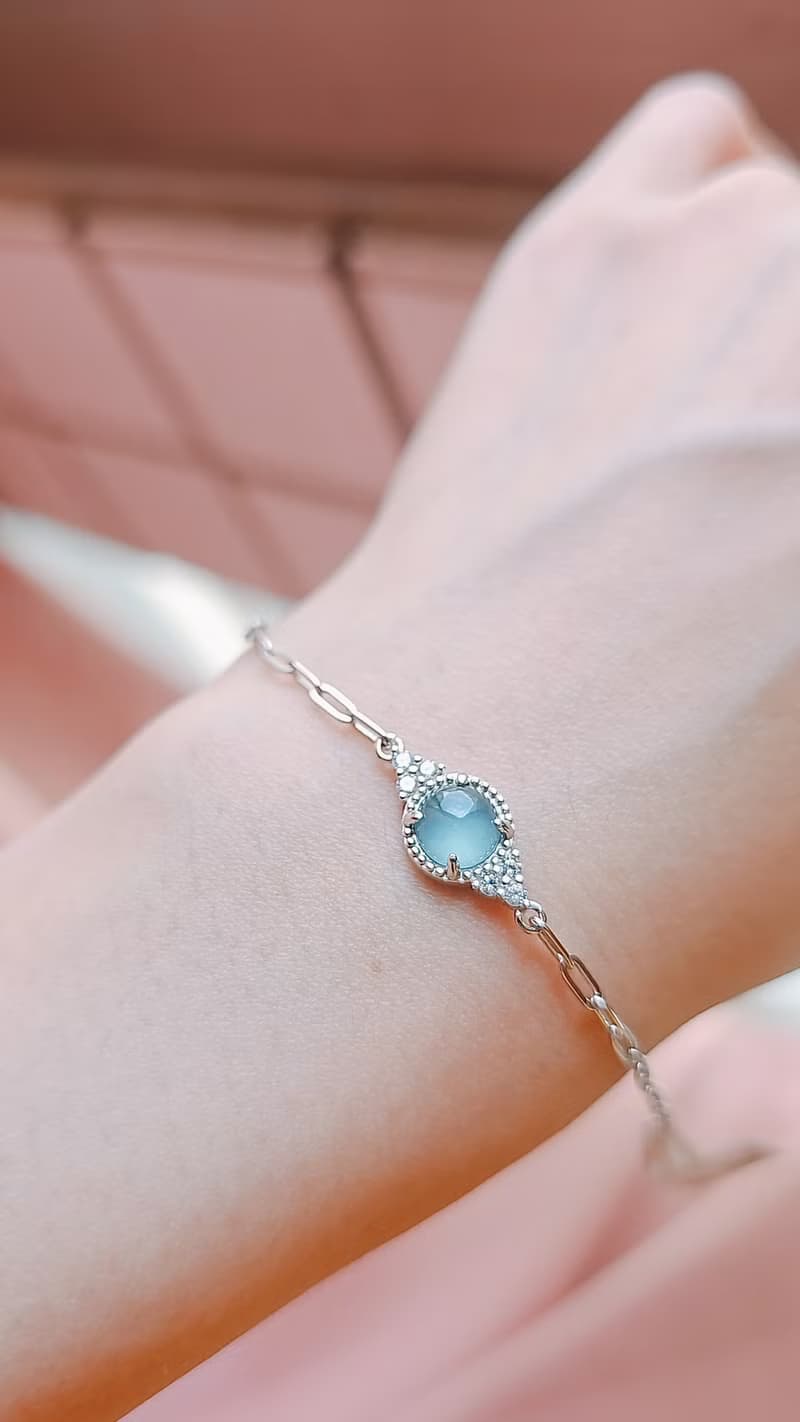 |星空藍剛甜心|A貨翡翠冰玻藍剛蛋面6.5mm純銀鍍18k簡約單顆手鏈