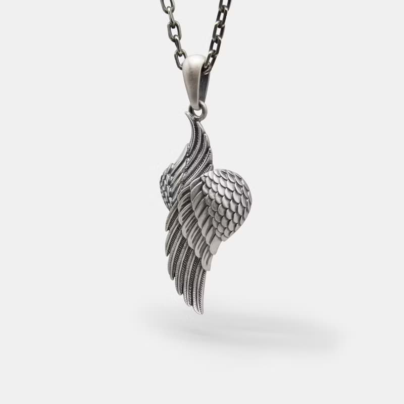 Overlapping Wing Pendant / DN-17