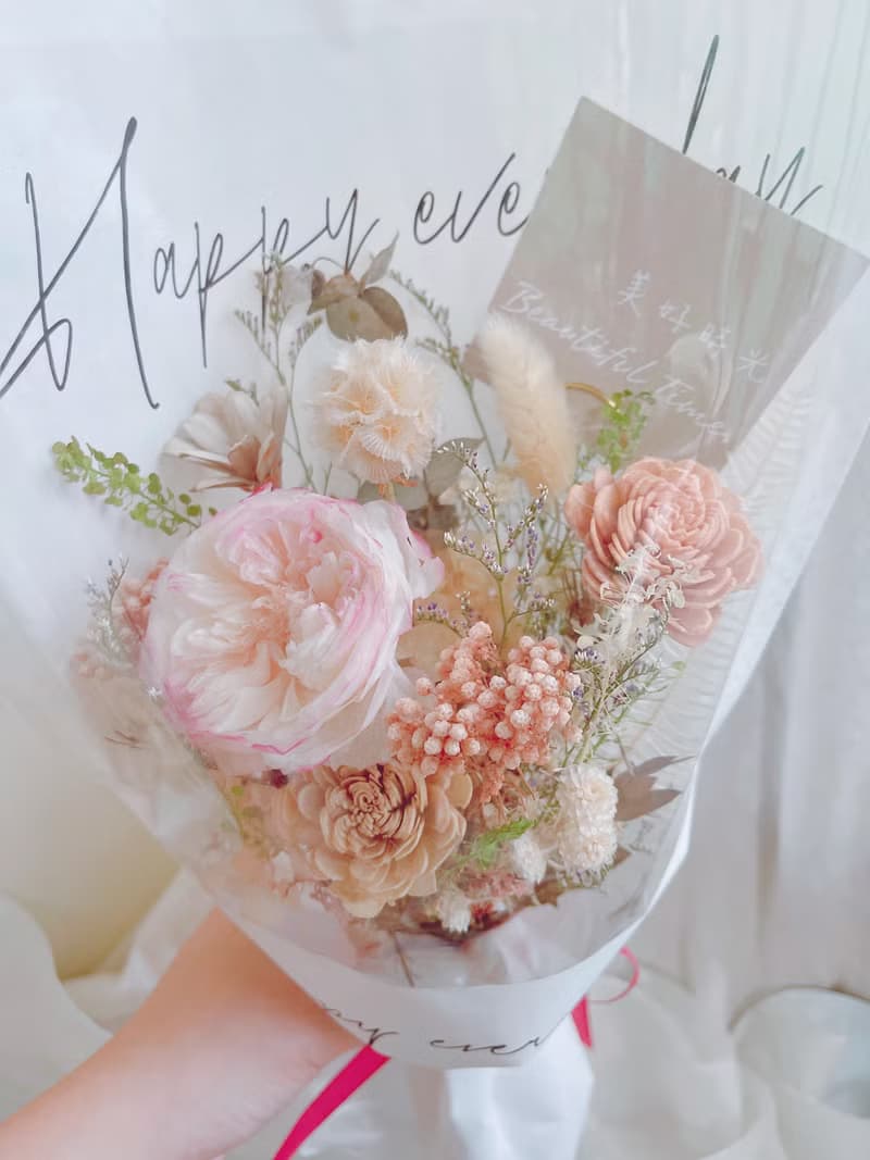 不凋永生乾燥花束、畢業花束、母親節、求婚花束