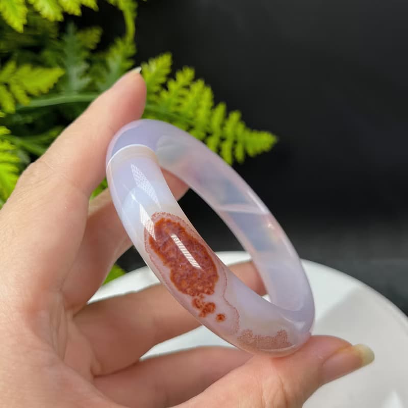 淺紫色景觀瑪瑙手鐲56+MM 冰潤起光千層蕾絲紋飄紅玉髓手環 沈靜