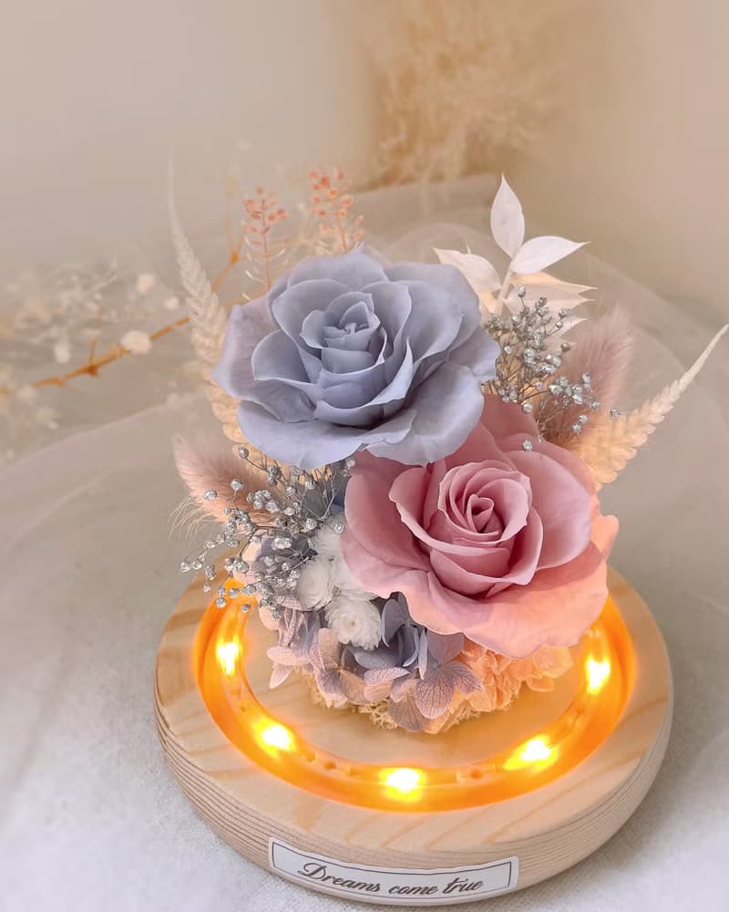 永生花玻璃盅-莫蘭迪霧粉藍 l 小夜燈 日本玫瑰 情人節禮物