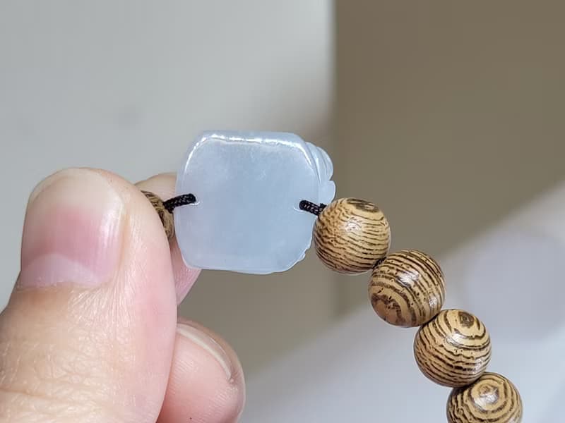 【親翠】天然翡翠 冰膠慵懶臥姿美貔貅手牌