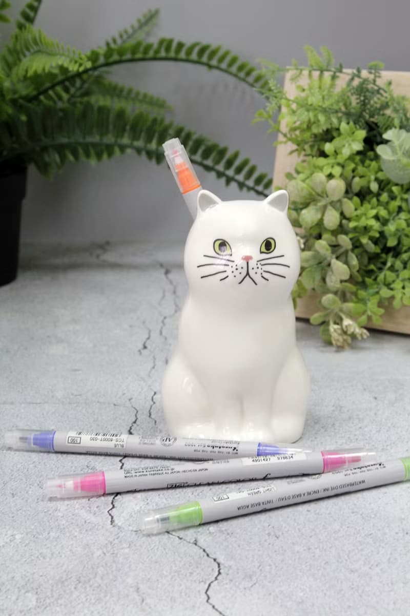 日本Magnets可愛動物系列貓咪造型陶瓷筆筒花瓶擺飾(白貓)